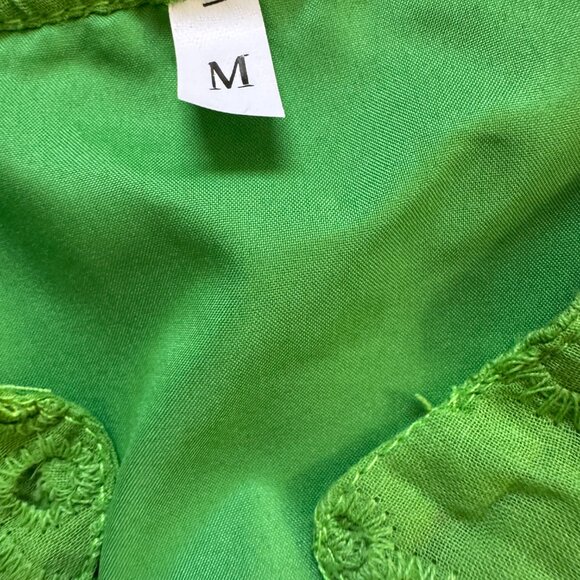 Green Eyelet Embroidered Mini Dress – Size M - Picture 5 of 8